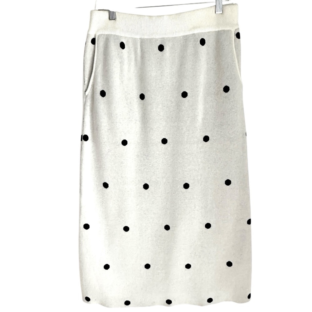 Tea n Rose Off White Skirt with Black Polka Dots Size Medium
